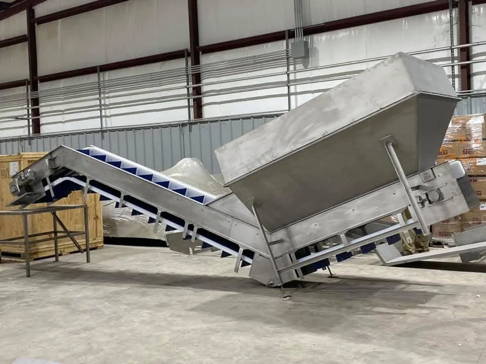 Hopper incline conveyor — FabTek Industries